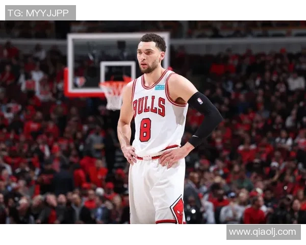 扎克拉文如何在NBA赛场上展现全能球技与领导力的完美结合