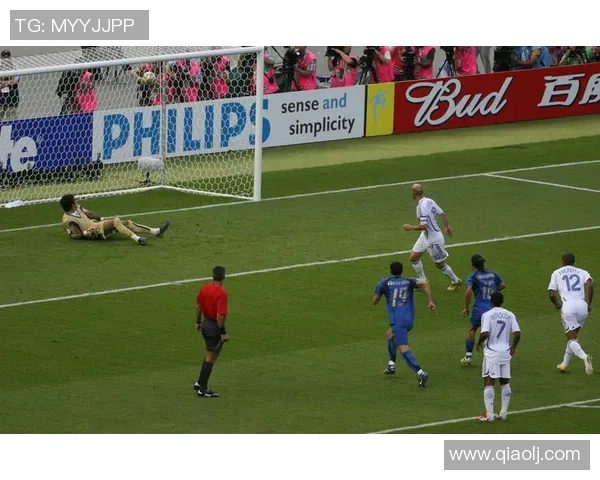 德国与意大利足球交锋历史回顾与精彩瞬间分析 德国与意大利足球交锋历史回顾与精彩瞬间分析