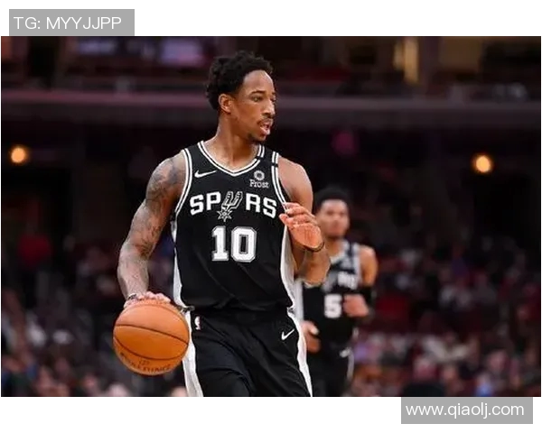 德马尔德罗赞的篮球之路与个人成长故事解析 德马尔德罗赞的篮球之路与个人成长故事解析