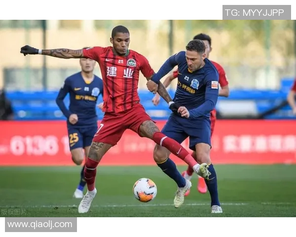 乔纳森·巴里奇重返中超，助力广州富力争夺冠军，球迷期待他的表现