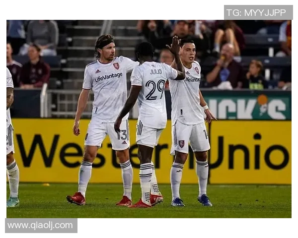 温哥华对阵堪萨斯城精彩直播全程回顾与分析 温哥华对阵堪萨斯城精彩直播全程回顾与分析