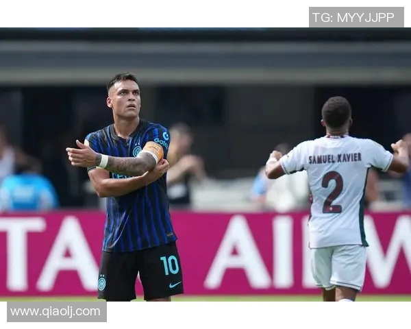 劳塔罗荣获意甲绅士奖连续两年获此殊荣感谢支持我的球迷们