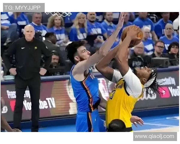 勇士与雷霆激战回顾精彩比赛录像全程分析与精彩瞬间重温