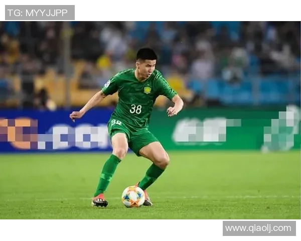 北京国安与清莱联在线直播对决精彩瞬间回顾与分析 北京国安与清莱联在线直播对决精彩瞬间回顾与分析